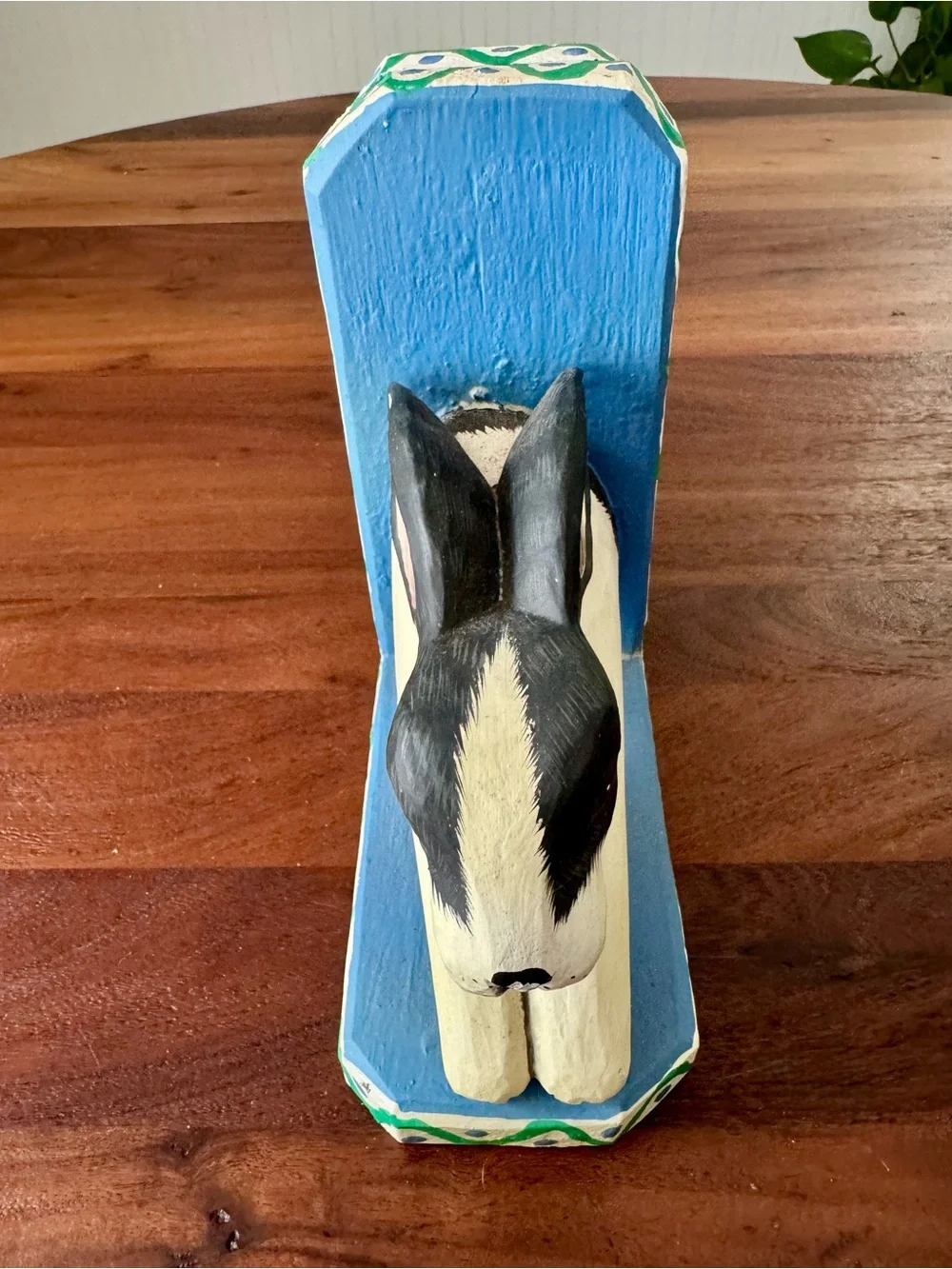 Vintage Wooden Folk Art Bunny Rabbit Bookends Handpainted Pier 1 Whimsical